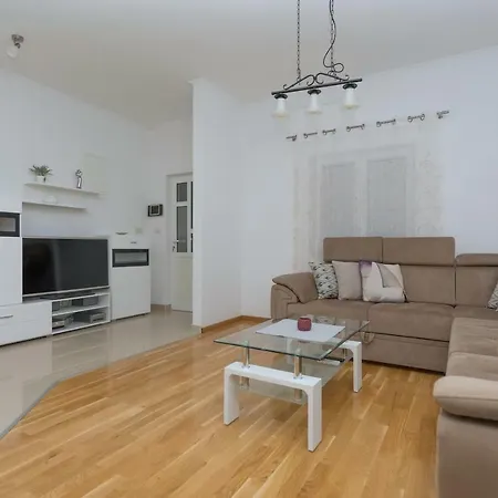 Apartmanhotel Naja