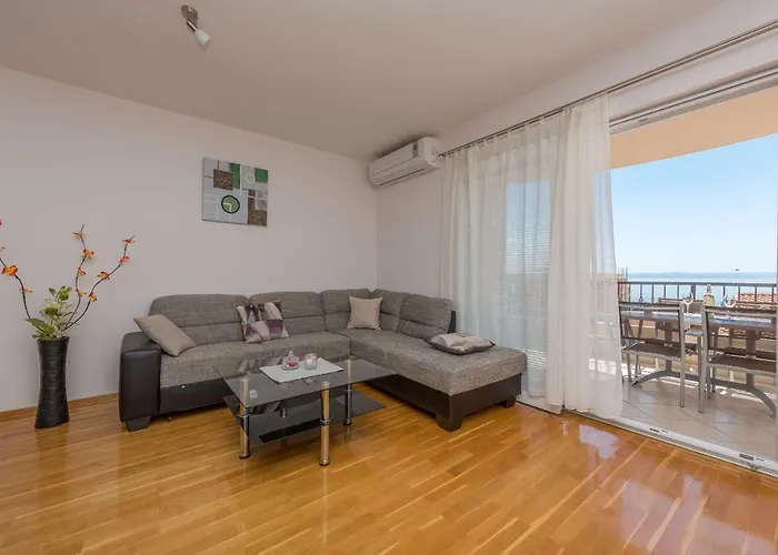 Naja - Exklusiv 3* Makarska